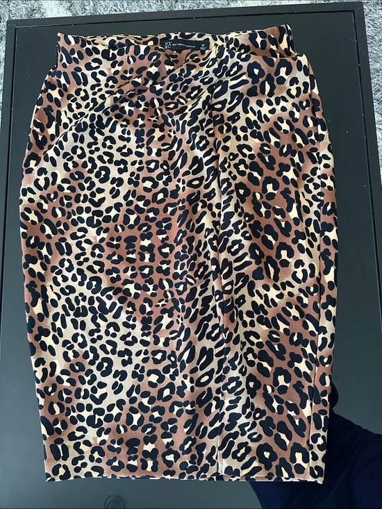 New York & Company Dresses & Skirts - New York & Company Leopard Print Pencil Skirt - Brown & Black
